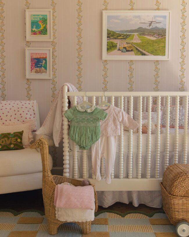 Choosing the Right Color Palette for a Vintage-Inspired Nursery